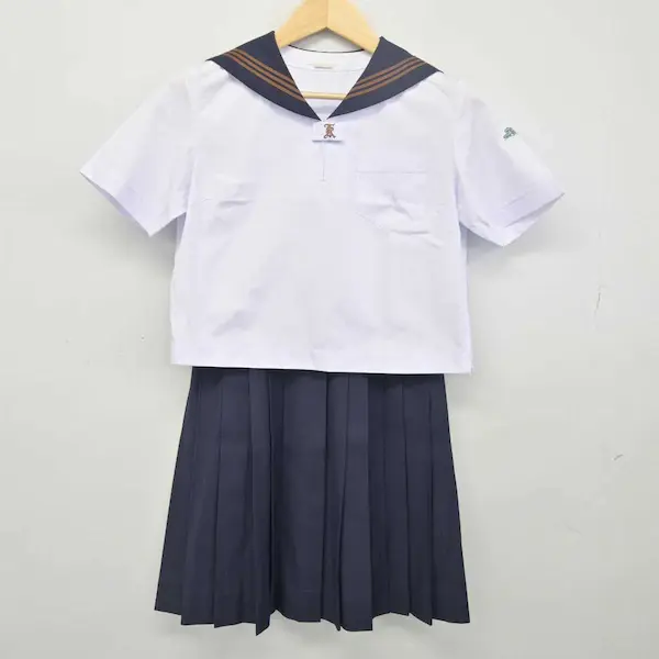 関東国際高等学校 女子制服