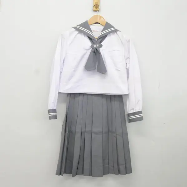 日本大学櫻丘高等学校 女子制服