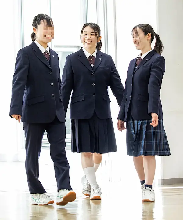 東京家政大学附属女子中学・高校の制服