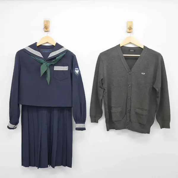 常盤木学園高等学校 女子制服