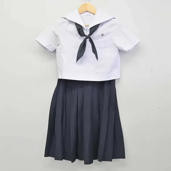 筑紫女学園中学高等学校 女子制服