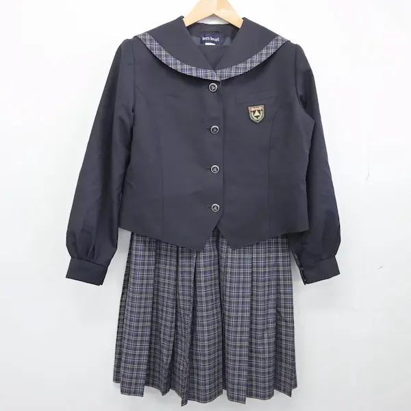 学校法人八女学院高等学校 女子制服