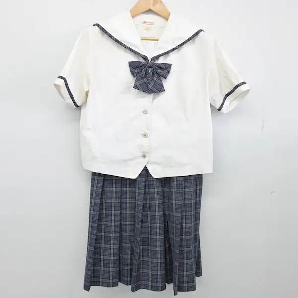 学校法人八女学院高等学校 女子制服