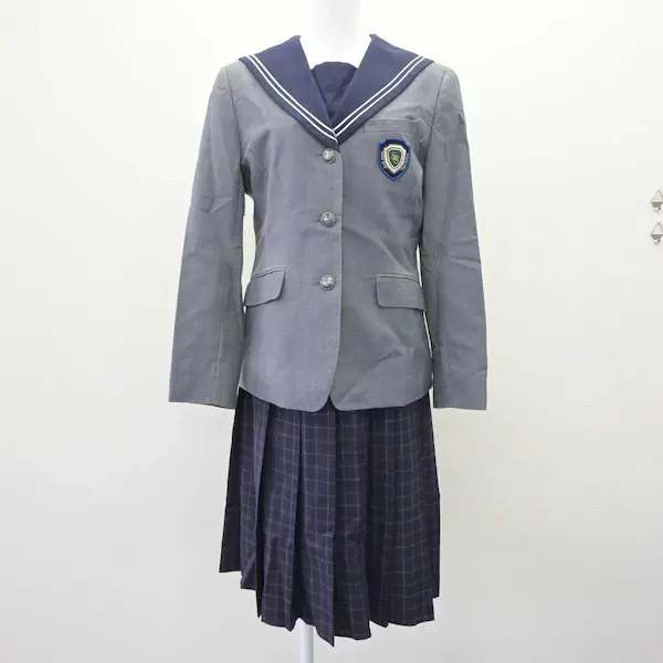 精華女子高等学校 女子制服