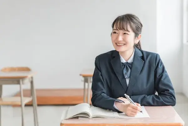 別府溝部学園高校　制服買取